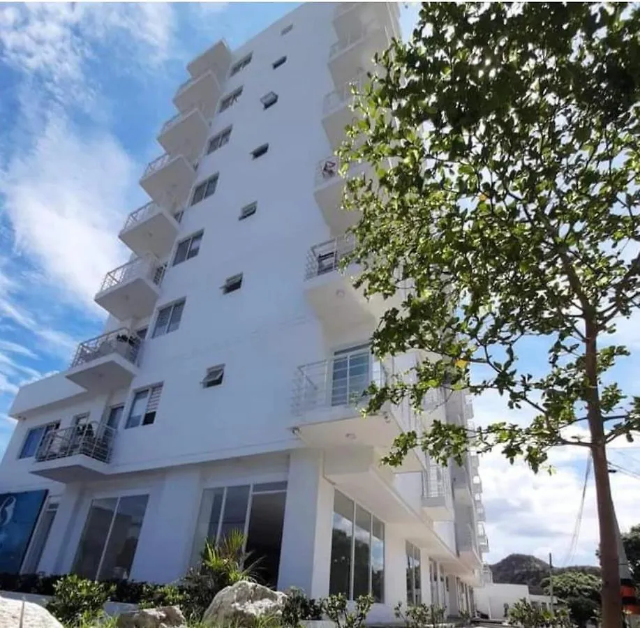 Apartment In Sanatamarta With Beach 20' Santa Marta